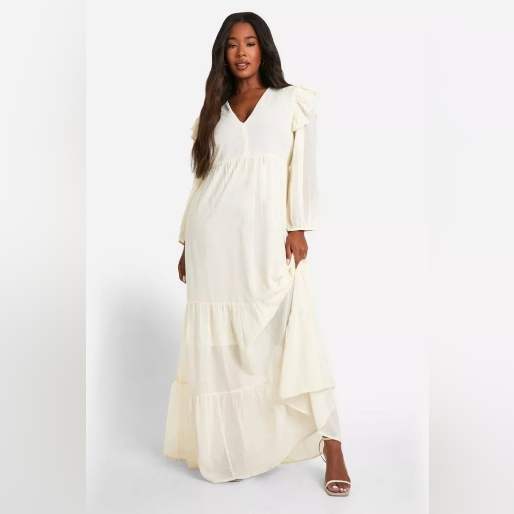 Boohoo-Ivory Chiffon Maxi Smock Dress!...Ivory, Size 20-NWT.. Very pretty!